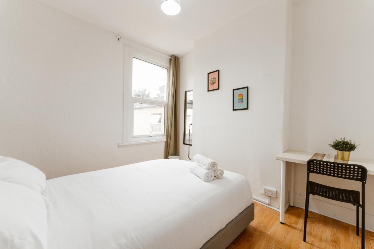 Great In Plaistow * Londra