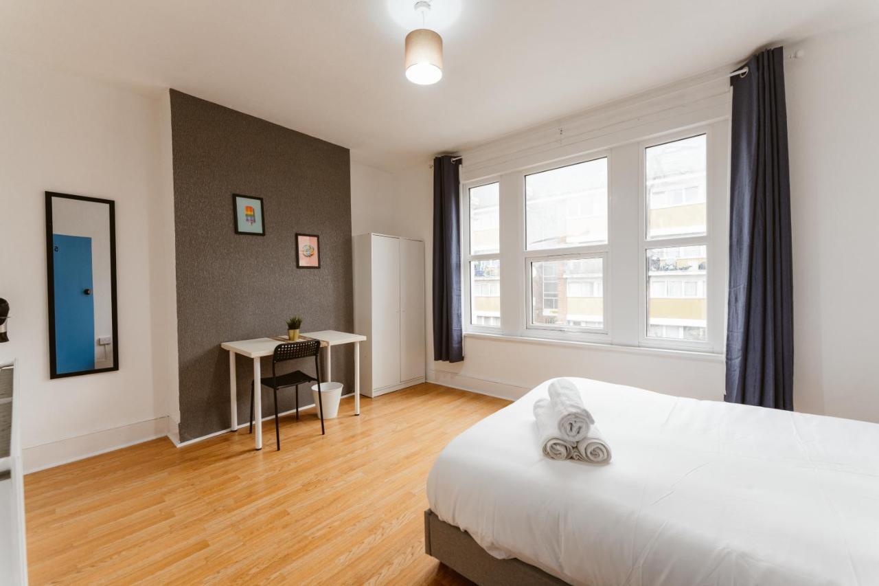 Great In Plaistow * Londra